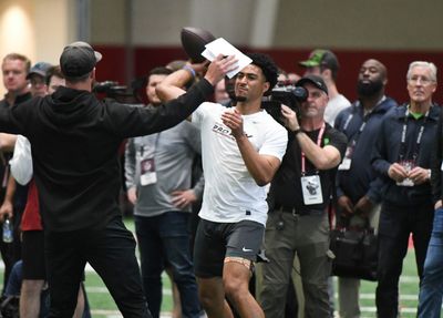 2023 NFL Draft: Seahawks take selfie with Alabama QB Bryce Young