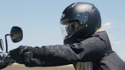 HJC Presents The C10 Full-Face Helmet In Europe