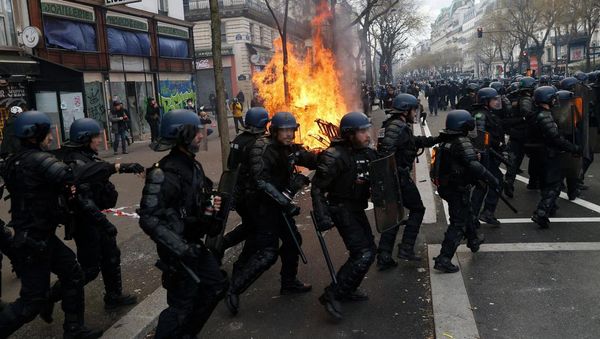 Violence flares across France as fury at pension plan grows