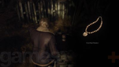 The Resident Evil 4 Remake Dirty Pendant explained