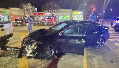 State trooper, 4 others injured in crash involving suspected stolen car in Chatham