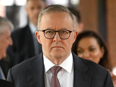 Divided Victoria Liberals cop prime ministerial kicking