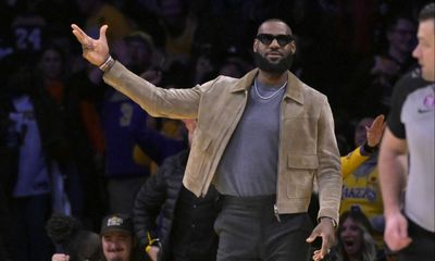 LeBron James responds to report he may return for last week of season