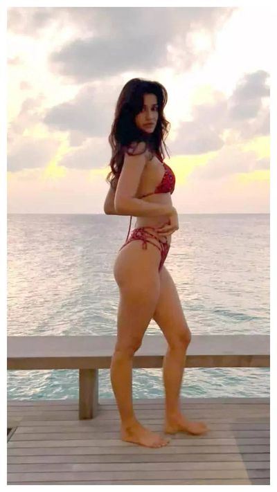 10 Hottest Bikini Looks Of Disha Patani