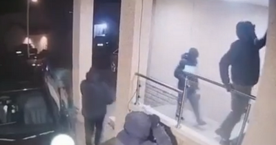 Masked Scottish gang try to break into home as owners slept in chilling footage