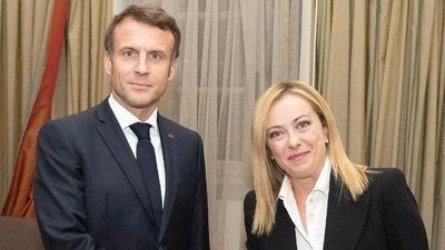 President Macron meets Italy's Meloni to talk about migration