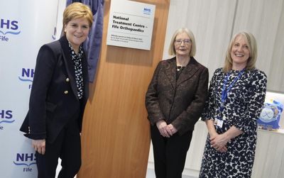 Nicola Sturgeon opens £33m treatment centre in final FM engagement