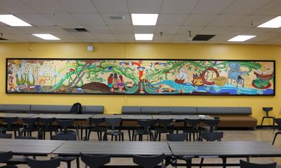 Reintroducing Traditional Foodways Through a School Cafeteria Mural