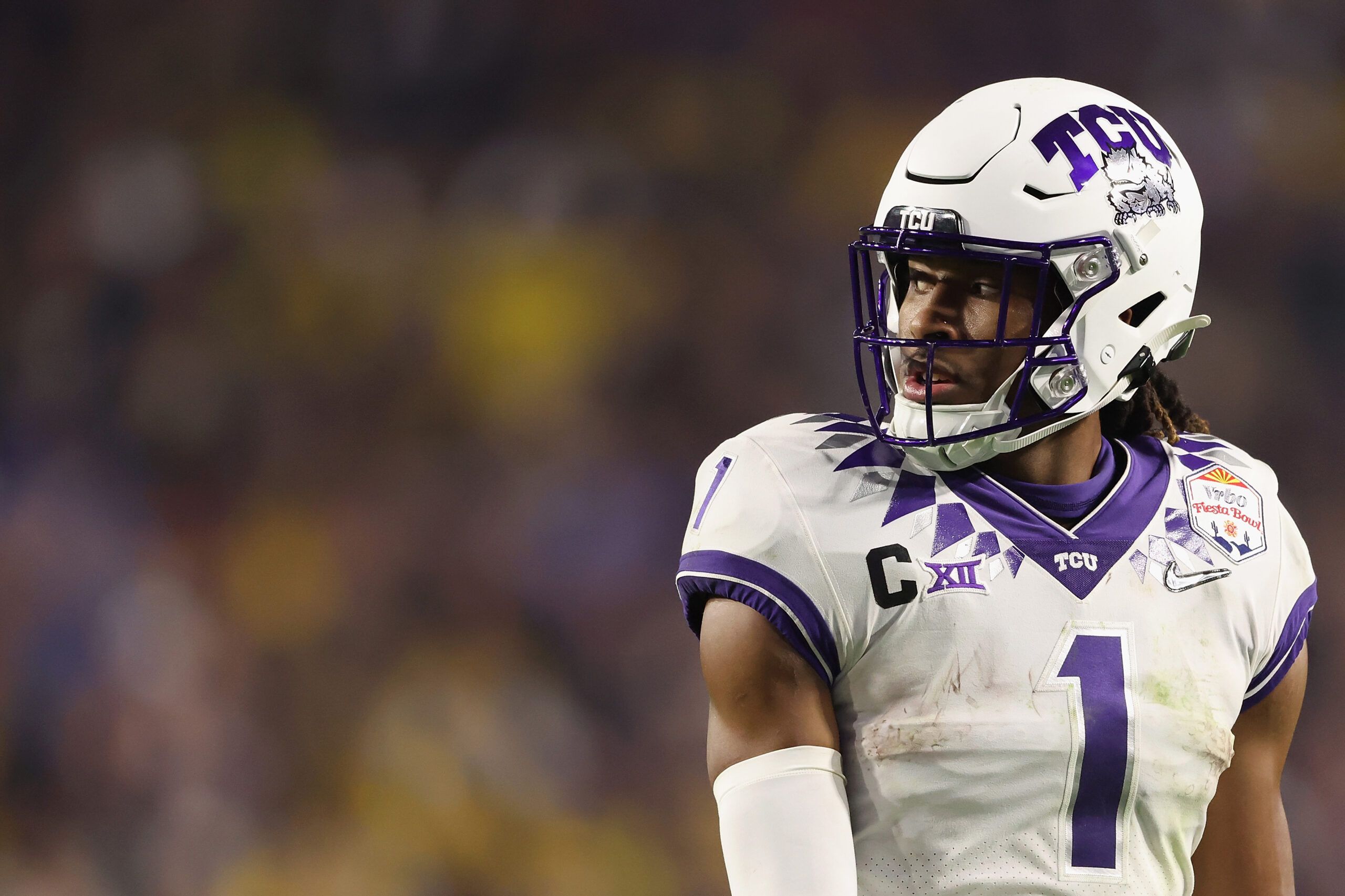 Giants select WR Quentin Johnston in first Charles…