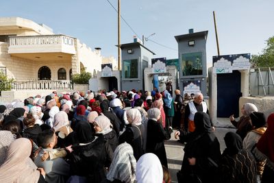 Tens of thousands visit Jerusalem's Al-Aqsa for first Friday prayers of Ramadan