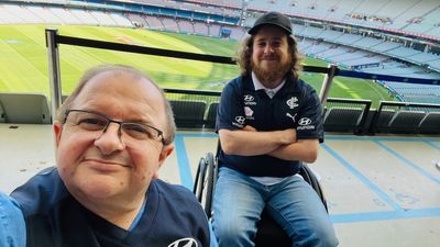 Father and son get agreement from AFL and MCC to keep all wheelchair bays accessible