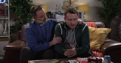 Motor Neurone Disease signs as Coronation Street fans 'gutted' over Paul's diagnosis