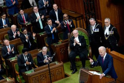 Biden calls out Canadian MPs who weren’t applauding women Cabinet members