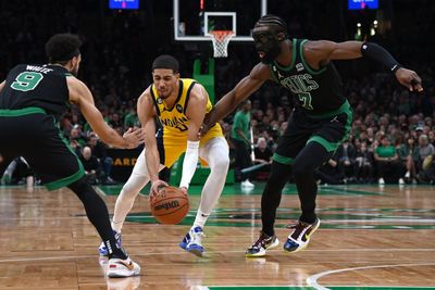 PHOTOS – Indiana at Boston: Celtics crush Pacers 120-95 at the Garden