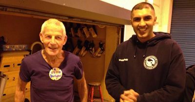 Tributes pour in for 'true gentleman' who trained Nottingham boxing world champion Jawaid Khaliq