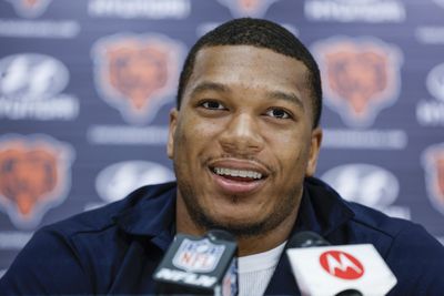 Biggest 2023 salary cap hits for Bears following first wave of free agency