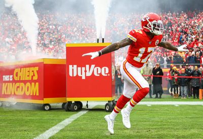 Did the Chiefs attempt to retain WR Mecole Hardman?