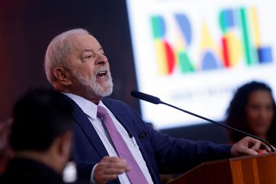 Brazil's Lula cancels trip to China due to pneumonia -press secretary