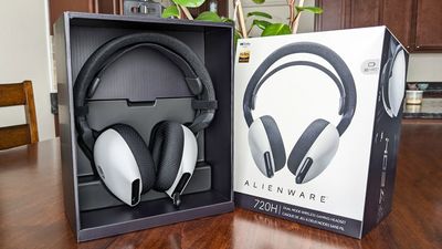 Microphones on gaming headsets suck and that needs to change