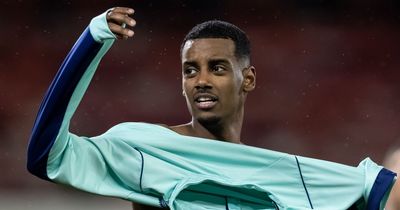 Newcastle United headlines: Alexander Isak opens up on Toon move and Supermac on Harry Kane record
