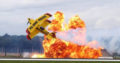 Explosive airshow wows spectators in the Hunter Valley