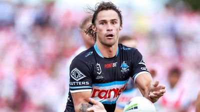 Cronulla thrashes St George Illawarra 40-8 as Newcastle, Warriors enjoy NRL victories