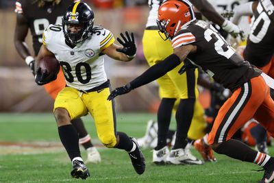 NBC Sports names Steelers Jaylen Warren 1 of the most underrate RBs in the NFL