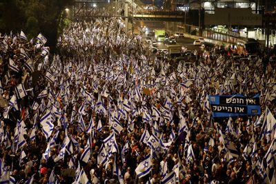 Netanyahu sacks defence minister, sparking mass protests