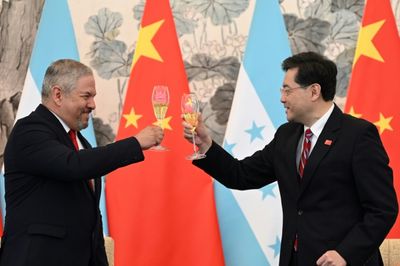Honduras and China establish diplomatic ties in blow to Taiwan