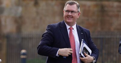 Jeffrey Donaldson warns party members that “split votes hand seats to non-unionists”