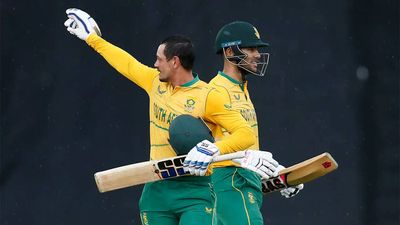 Quinton de Kock's dazzling ton powers South Africa to highest successful T20I run chase