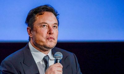 Elon Musk memo suggests Twitter worth less than half of what he paid for it