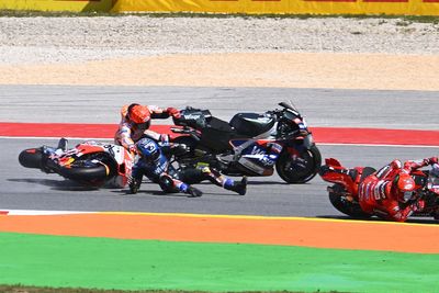 Marquez “completely agrees” with Oliveira MotoGP crash penalty