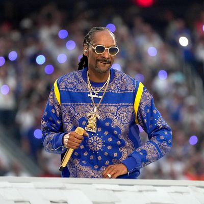 Snoop Dogg Offers to Perform at King Charles’ Coronation Concert After Multiple Acts Decline