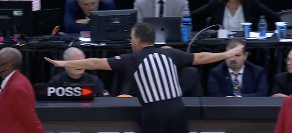 College basketball fans hated how the refs decided the end to the San Diego State-Creighton game