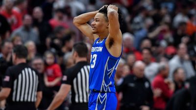 College Basketball World Reacts to Foul Call at End of Creighton-SDSU Game