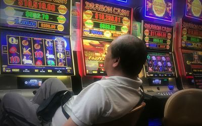 Two in five Australians gamble every week: Report