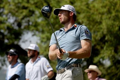 Burns routs Young 6&5 to win WGC Match Play final