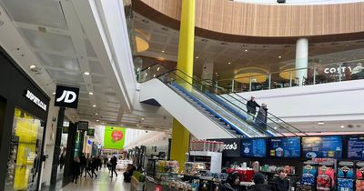 Leeds White Rose Centre shoppers divided as 'empty units' and 'security' clash with convenience
