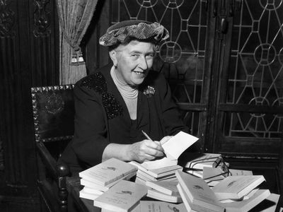 Agatha Christie books, including Poirot and Miss Marple mysteries, to be rewritten for modern sensitivities
