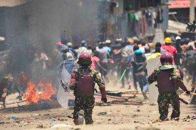 Kenyan police fire tear gas at anti-government protesters; one dead