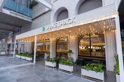 Shake Shack opens its Thai flagship restaurant on March 30 at 10.30am
