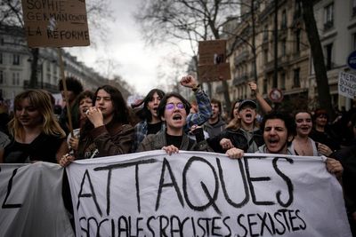 Watch as protesters block Louvre museum entrance in Paris as unrest continues