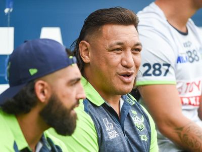 Papali'i, loaded Canberra forward pack set for Knights