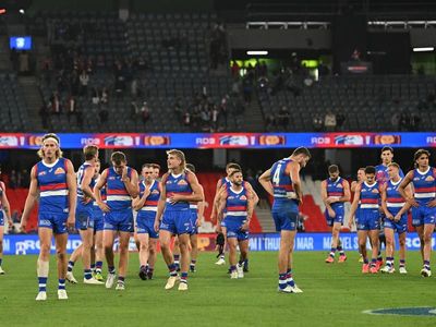 Reeling Bulldogs attempt to reset after poor AFL start