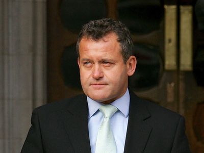 Paul Burrell describes receiving radiotherapy treatment for prostate cancer