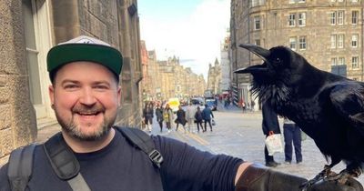 Meet the Edinburgh enthusiasts handling majestic birds of prey on the Royal Mile