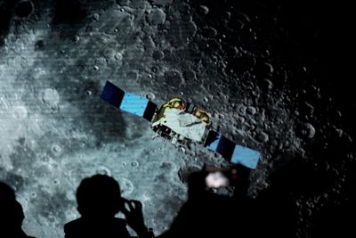 Intriguing moon water source found in glass beads from impacts