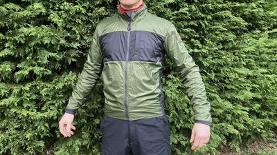 Castelli Unlimited Puffy Jacket review – lightweight warmth for cooler rides