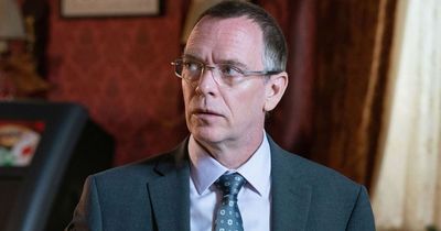 EastEnders' Ian Beale grows bushy beard in real life – after sporting one on soap